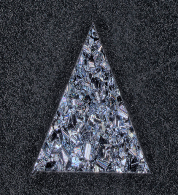 Lingote de Osmio con forma de Tirángulo de Osmium Institute 3 | INVERMONEDA