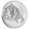 Perspectiva lateral de la cruz de la moneda de plata Aquaman de 1 onza de 2023, acuñada por New Zealand Mint