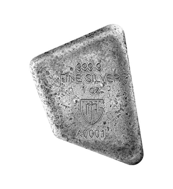Perspectiva frontal del anverso de la runa de plata Ansuz, donde se ven todas las especificaciones