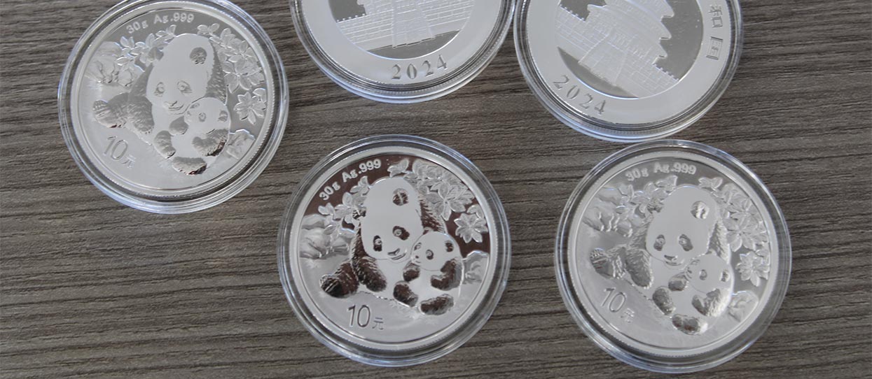 Monedas de plata del Panda del año 2024, una de las principales del catálogo de la Central Mint of China