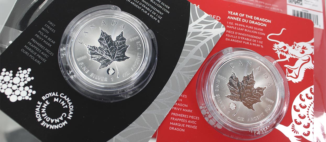 Dos ediciones especiales conmemorativas de la Maple Leaf de The Royal Canadian Mint