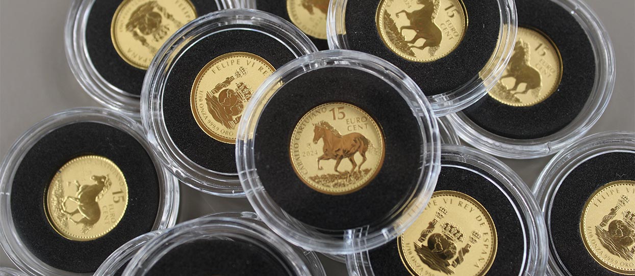 Monedas de oro de 1/10 onza del Caballo Cartujano, el tercer bullion de la Fábrica Nacional del Timbre y la Moneda