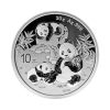 Perspectiva frontal de la cruz de la moneda de plata Panda Chino de 30gr de 2025, que muestra a tres osos compartiendo alimento en una pradera