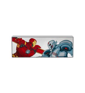 Perspectiva frontal de la cruz de la moneda de plata Iron Man vs Ultron de 3oz de 2025, que muestra a ambos personajes entrando en batalla