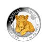 Perspectiva frontal de la cruz de la moneda de plata bañada en oro Leopardo de 1oz de 2025