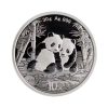 Perspectiva frontal de la moneda de plata Panda Chino de 30g de 2026, que muestra a una pareja de pandas en un bosque de bambús