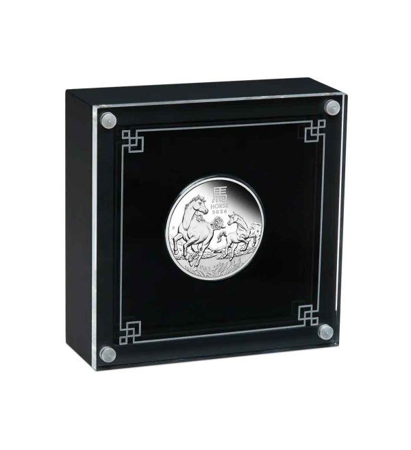 moneda-ano-caballo-plata-1-2oz-2026-edicion-caja Perspectiva frontal de la moneda de plata Año del Caballo de 1/2oz de 2026 con caja